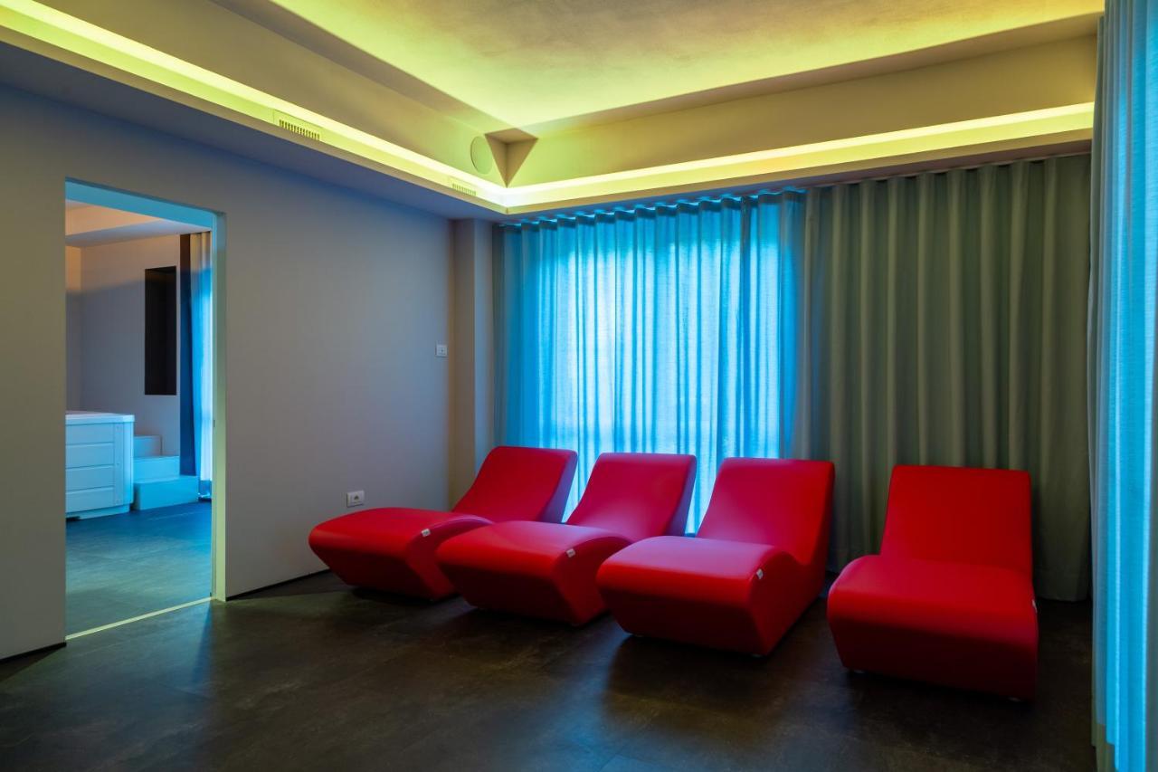 Goti Hotel Torbole Sul Garda Exterior foto