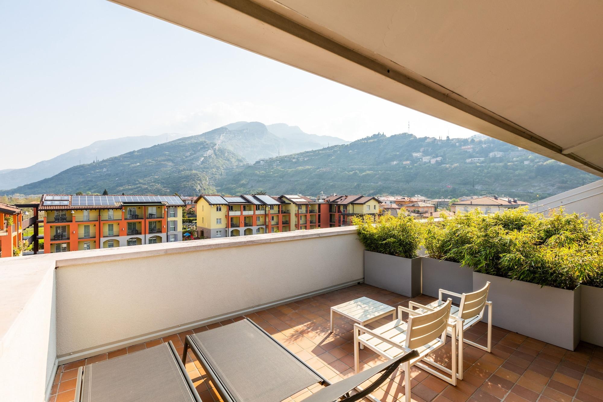 Goti Hotel Torbole Sul Garda Exterior foto